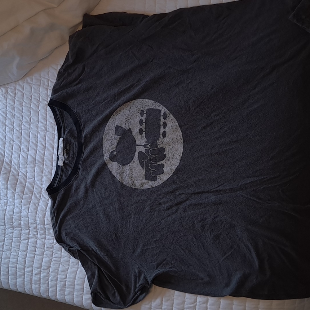 T shirt